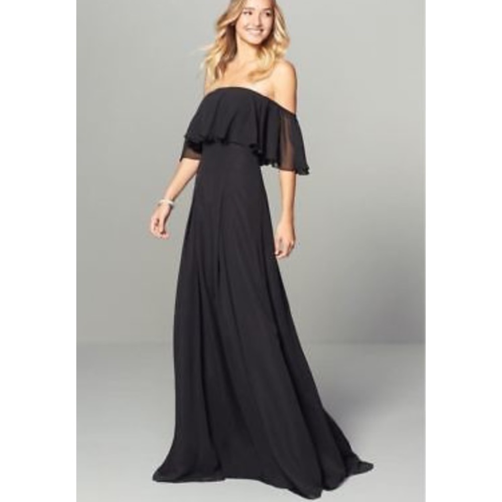 Monique Lhuillier black gown